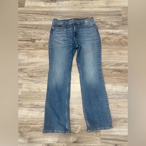 Tommy Hilfiger Bootcut Jeans Womens Size 12 Waist 31 Slimming Pocket High Rise - Picture 2 of 7